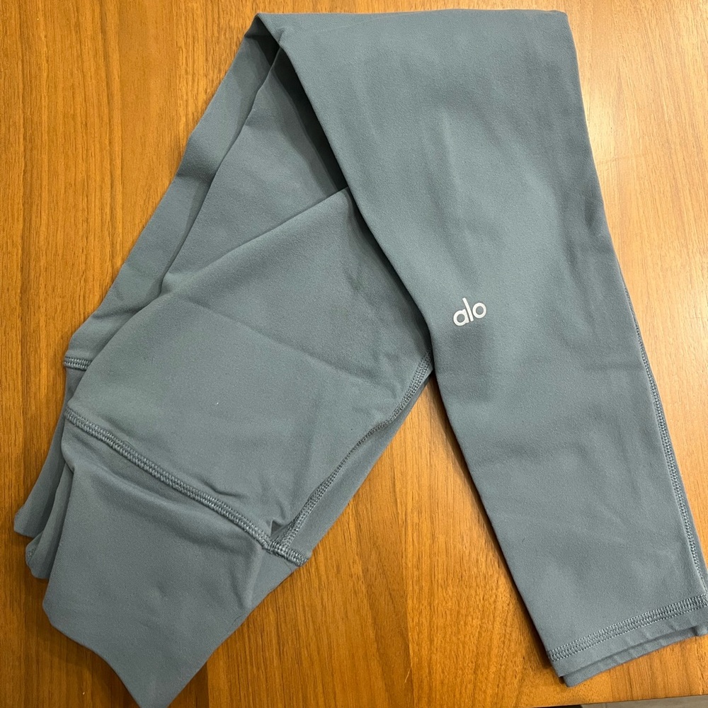 Alo Airbrush leggings